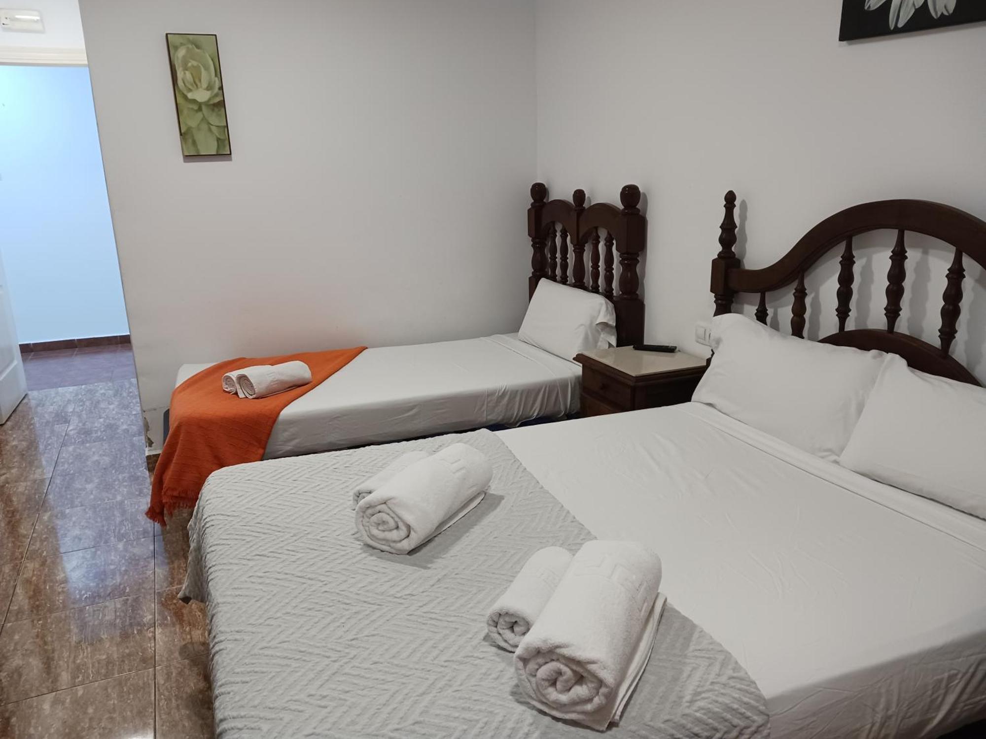 Hotel Manantiales 토레몰리노스 외부 사진
