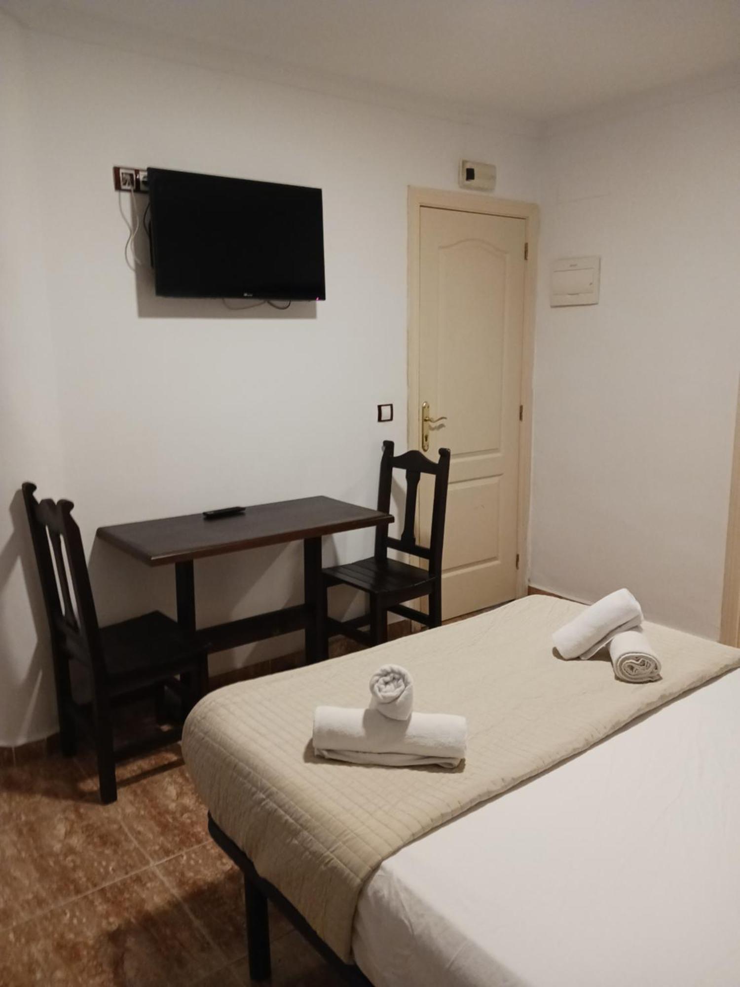 Hotel Manantiales 토레몰리노스 외부 사진