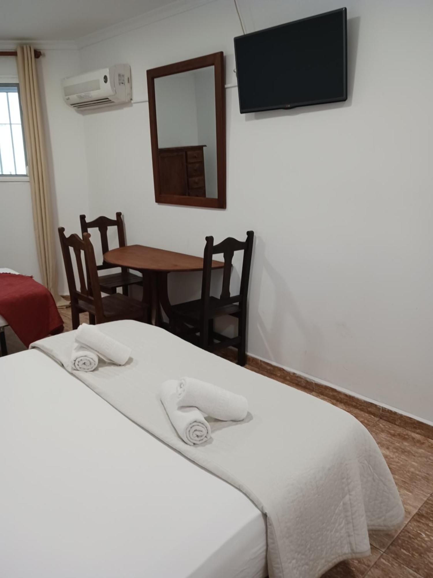 Hotel Manantiales 토레몰리노스 외부 사진